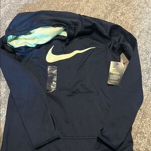 Nike Therma Hoodie with Logo